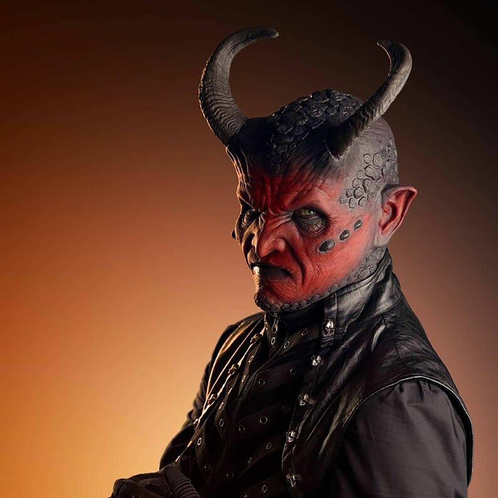 kari-Demon Latex Mask Devil Re - огляд і ціна Prank Toys